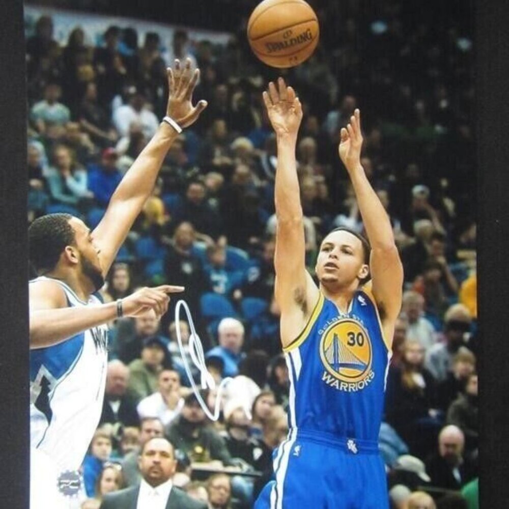 Stephen Curry signed 8x10 Photo w/COA (Golden States Warriors)
